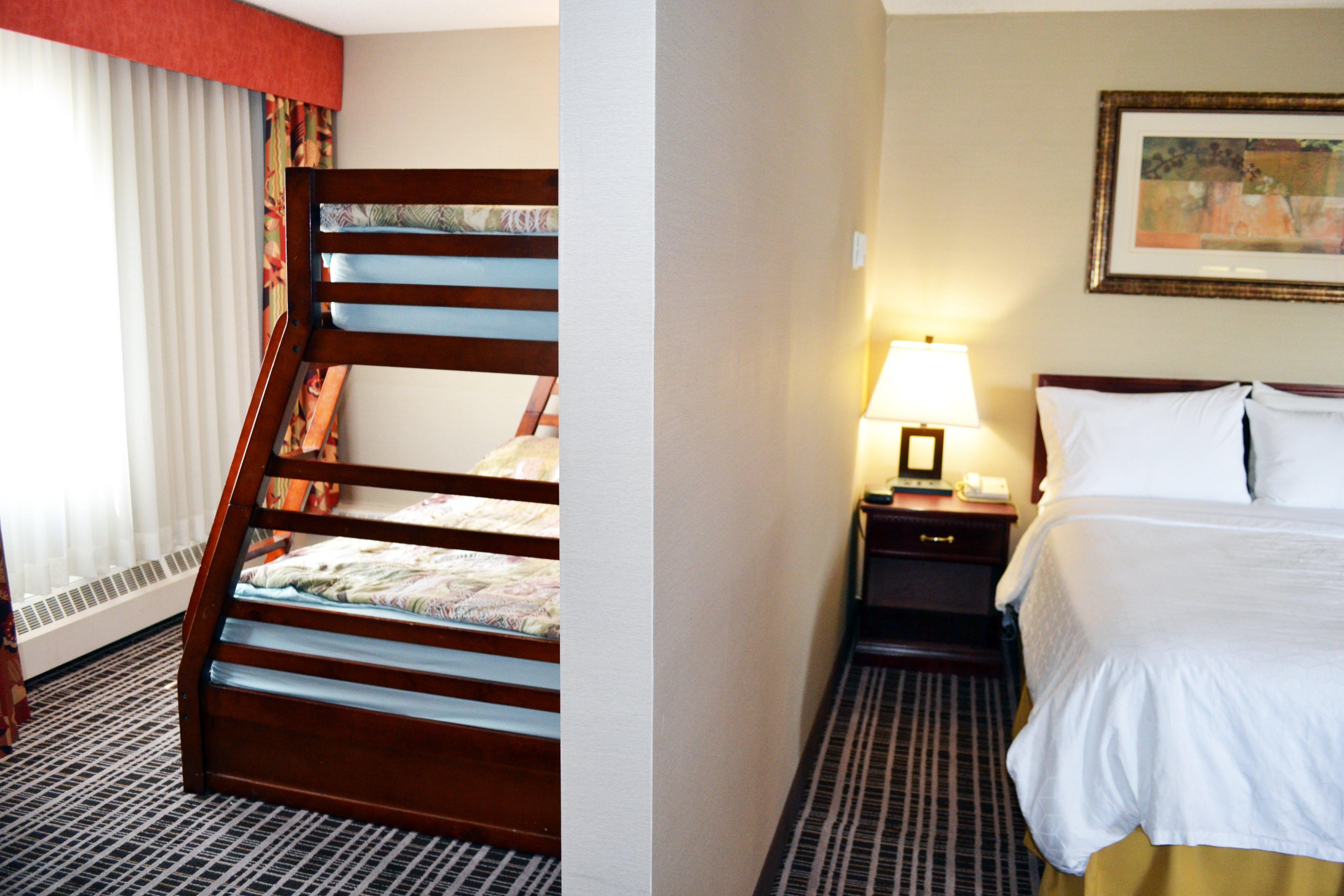 Holiday Inn Express Red Deer By Ihg Zewnętrze zdjęcie
