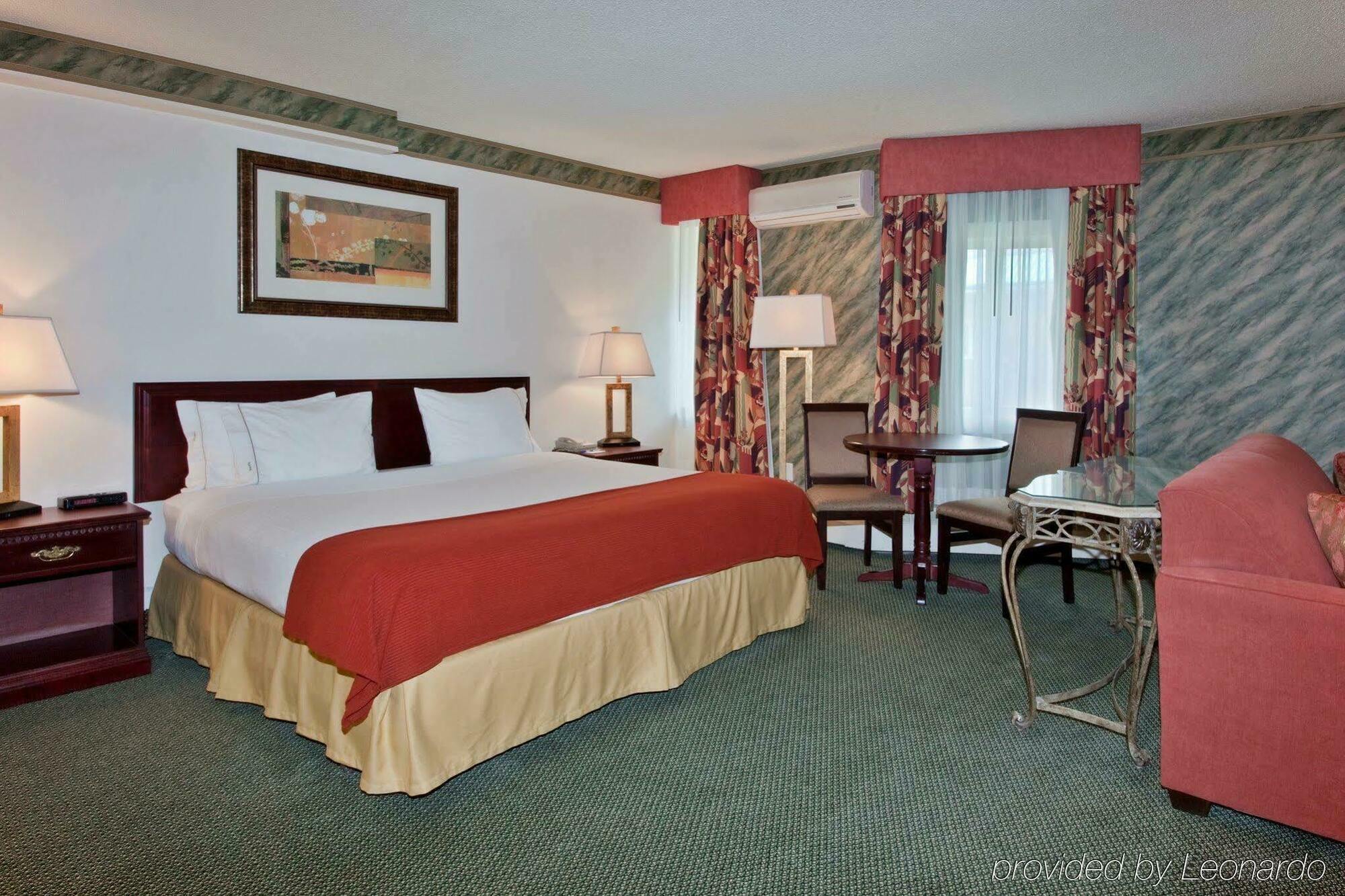 Holiday Inn Express Red Deer By Ihg Pokój zdjęcie
